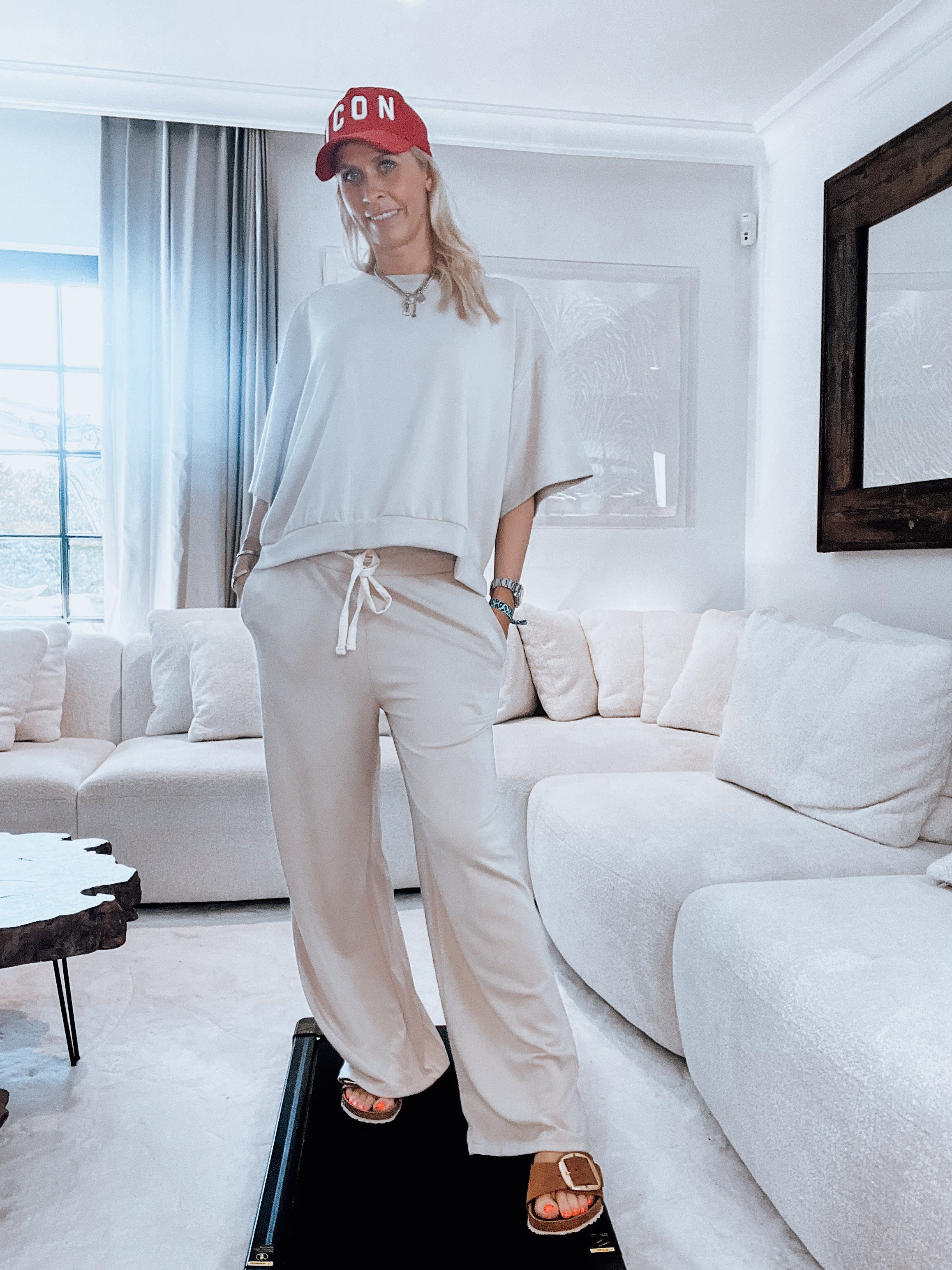 Butterstoff-Hose in Taupe | Made in Italy | Gr. 36–42