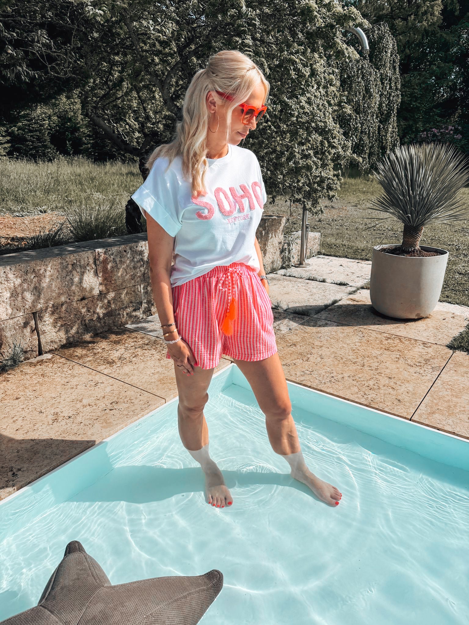 Musselin-Shorts in Neonpink/Weiß | 100 % Baumwolle | Gr. 36–42