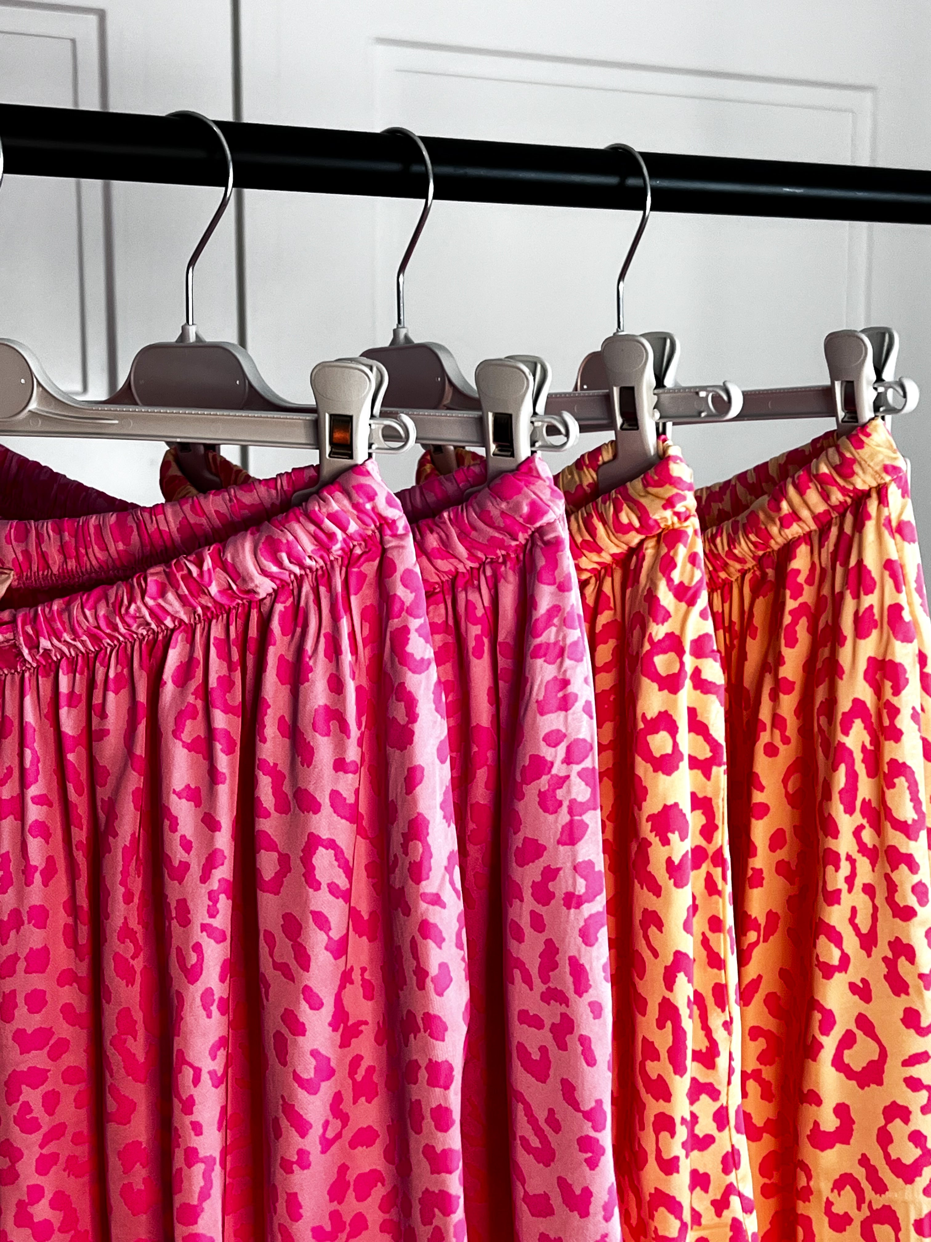 HOSE Leoprint Pink mit Neonpink