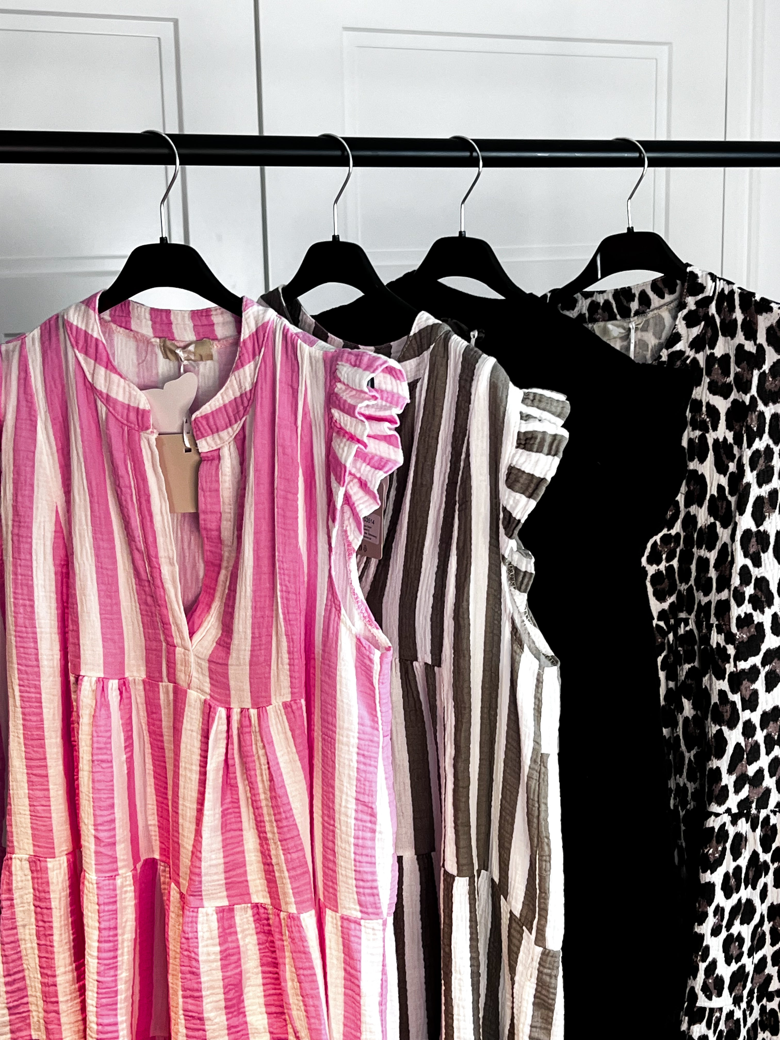 KLEID Musselin rosa gestreift