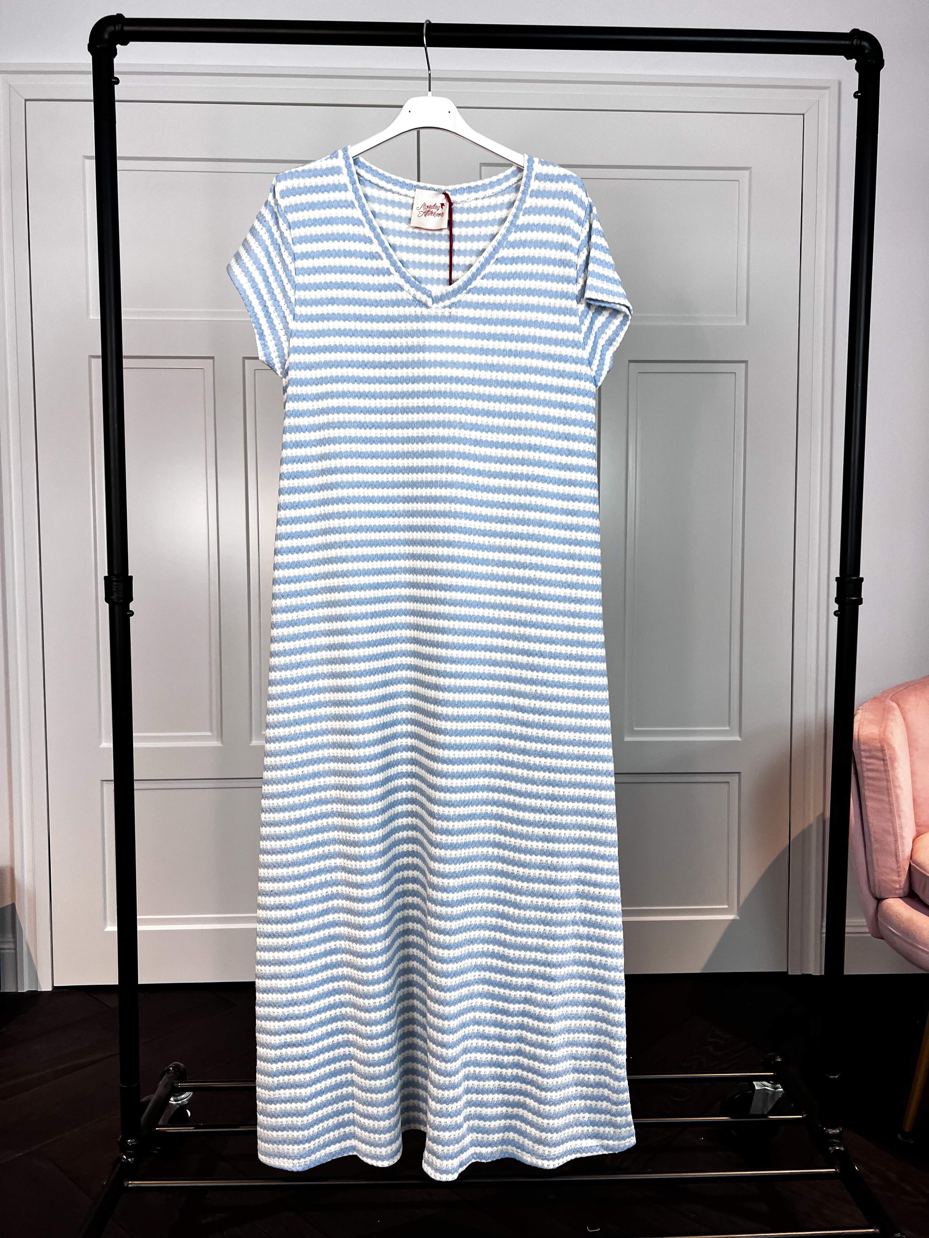 KLEID gestreift Babyblau