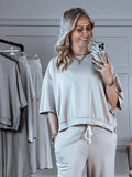 HOSE Butterstoff in Taupe