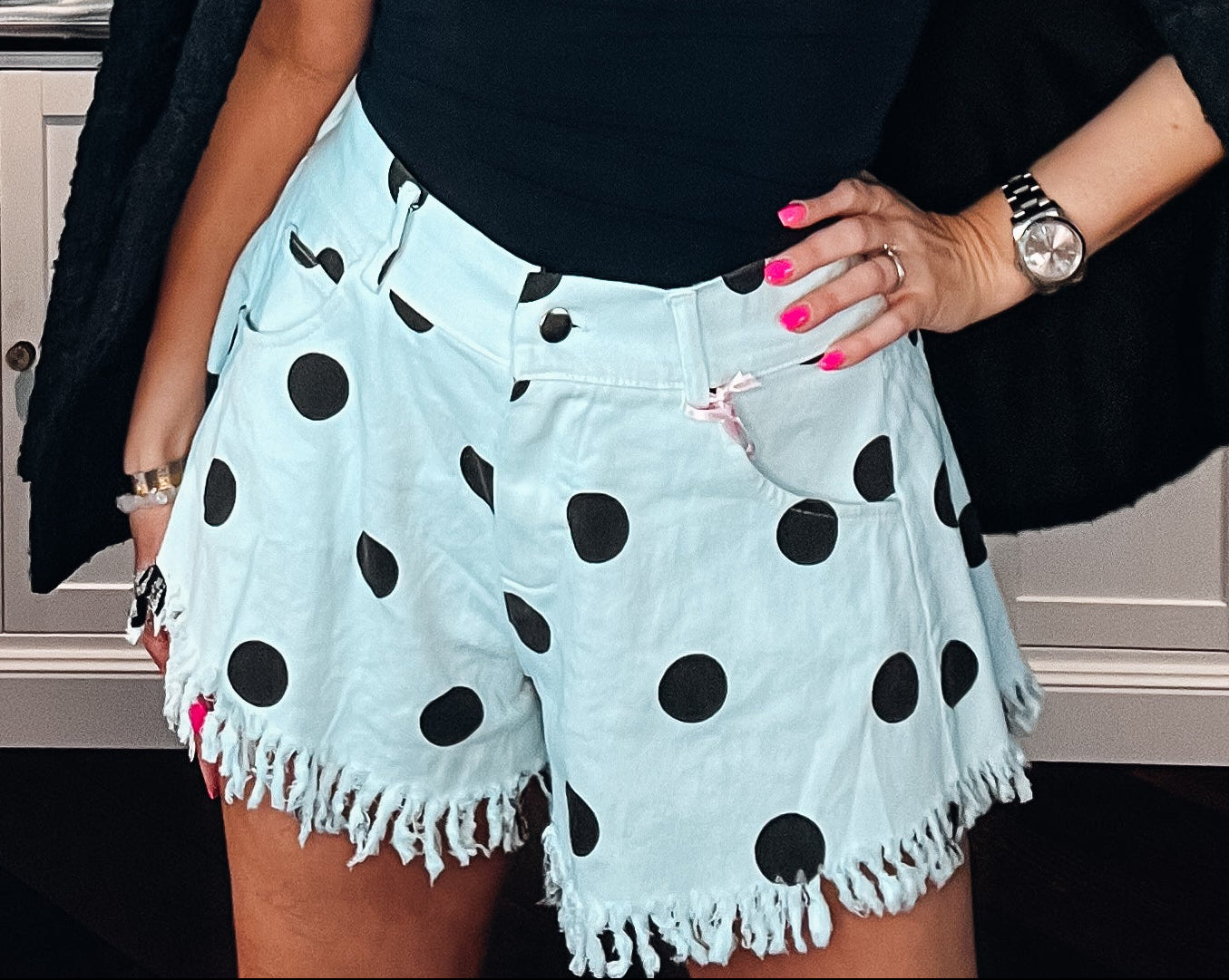 SHORTS hellblau