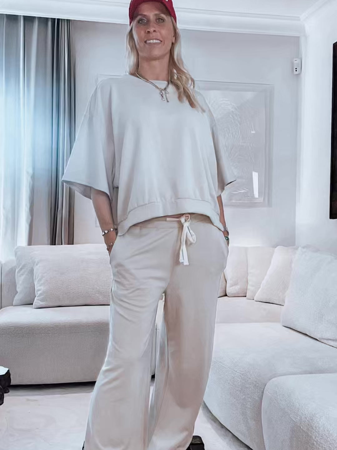Butterstoff-Hose in Taupe | Made in Italy | Gr. 36–42